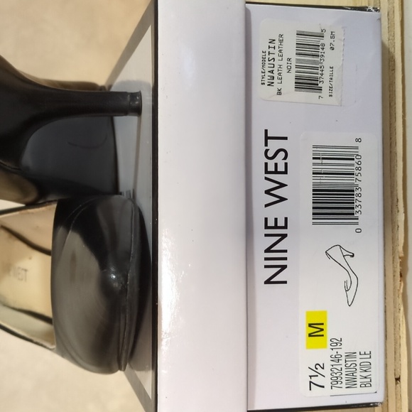 Nine West shoe with small heel in black leather 7.5 - Picture 4 of 4